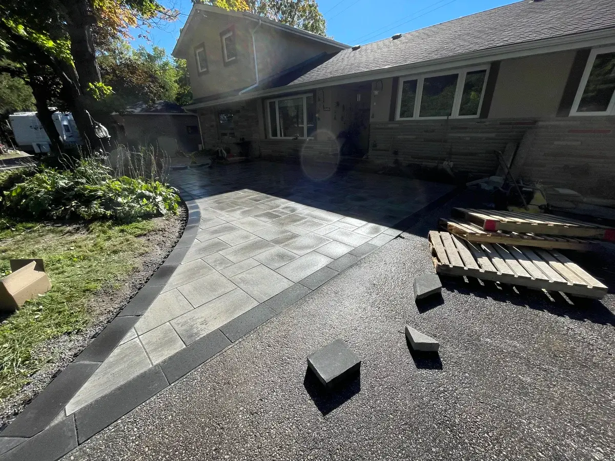 Interlocking photo 3