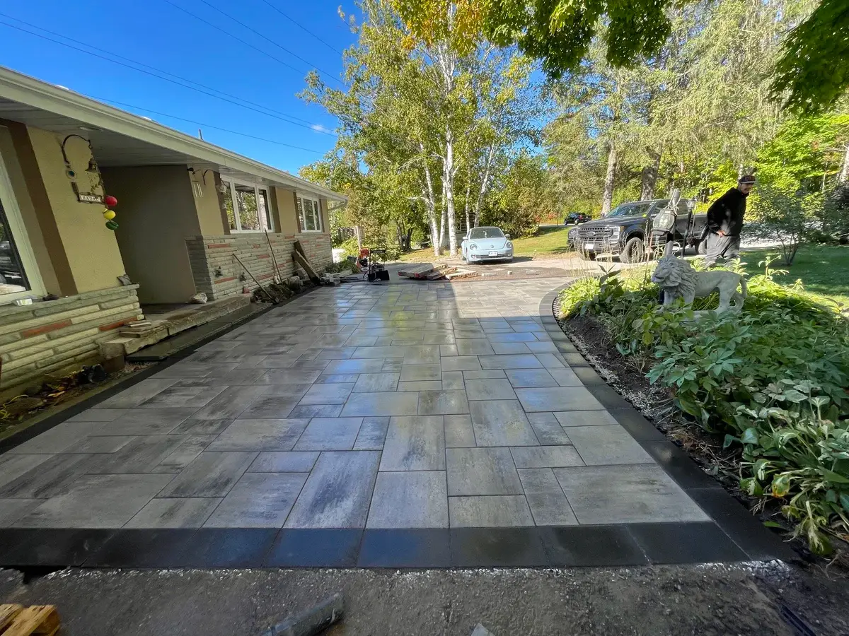 Interlocking photo 8