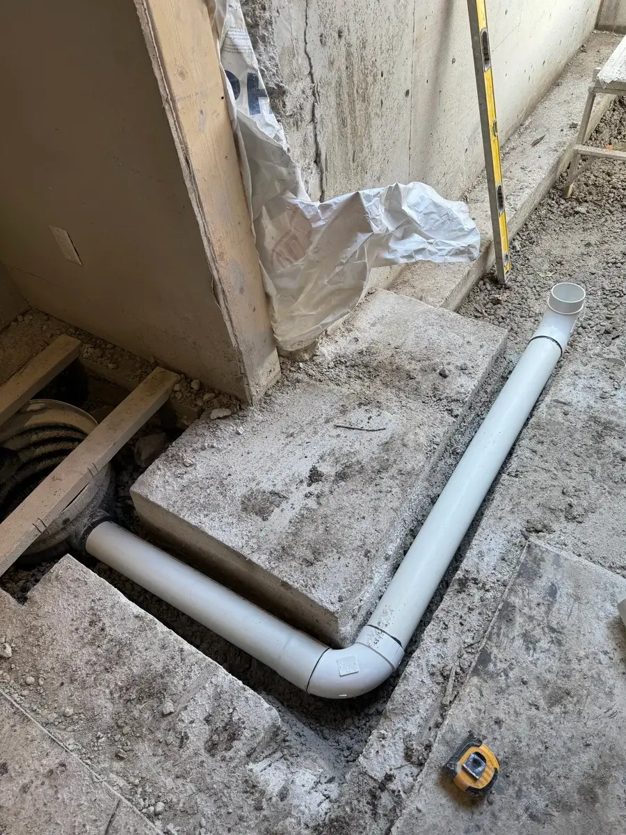 Walk-up Basement photo 7